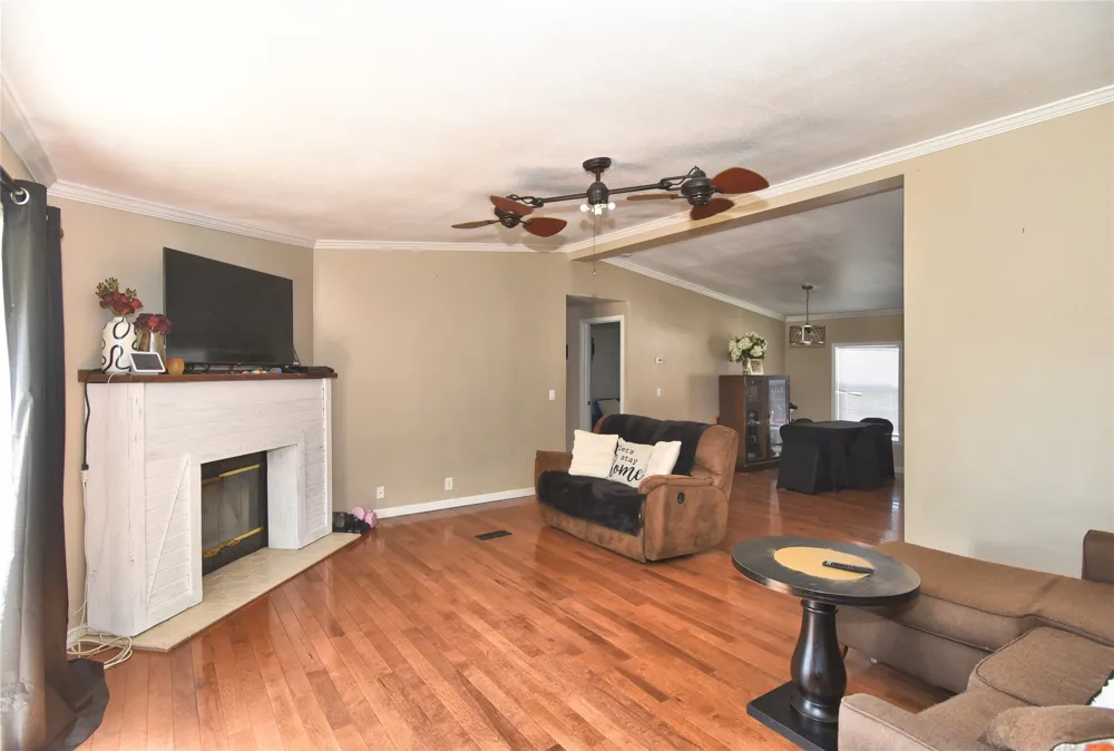 41343 State Hwy 51 Coweta, OK 74429