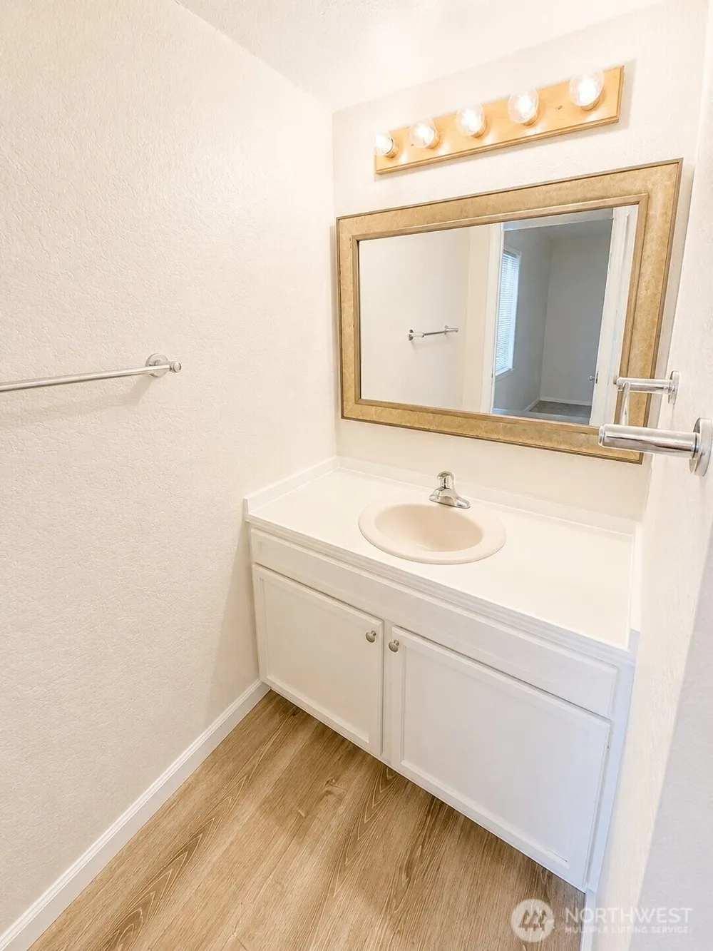 4209 37th Avenue S #B Seattle, WA 98118