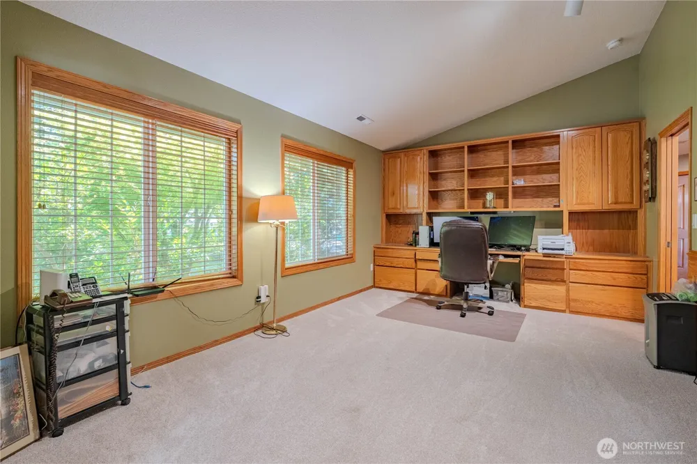 10800 NW 13th Place Salmon Creek, WA 98685