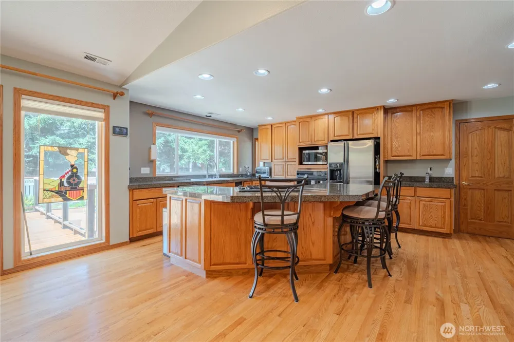 10800 NW 13th Place Salmon Creek, WA 98685