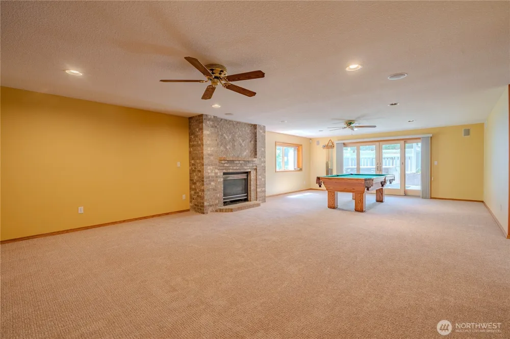 10800 NW 13th Place Salmon Creek, WA 98685