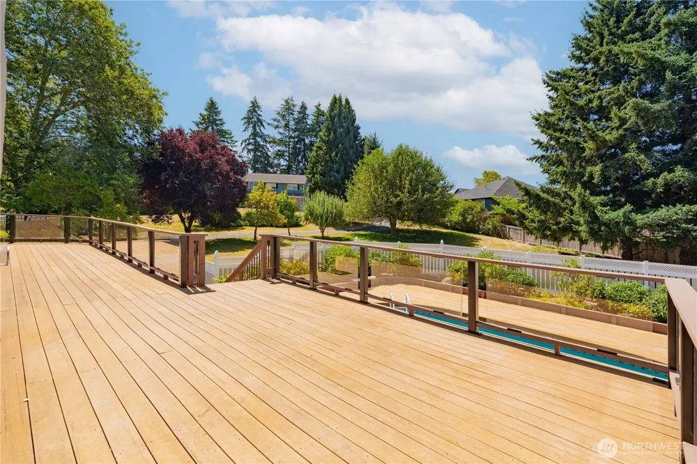 10800 NW 13th Place Salmon Creek, WA 98685
