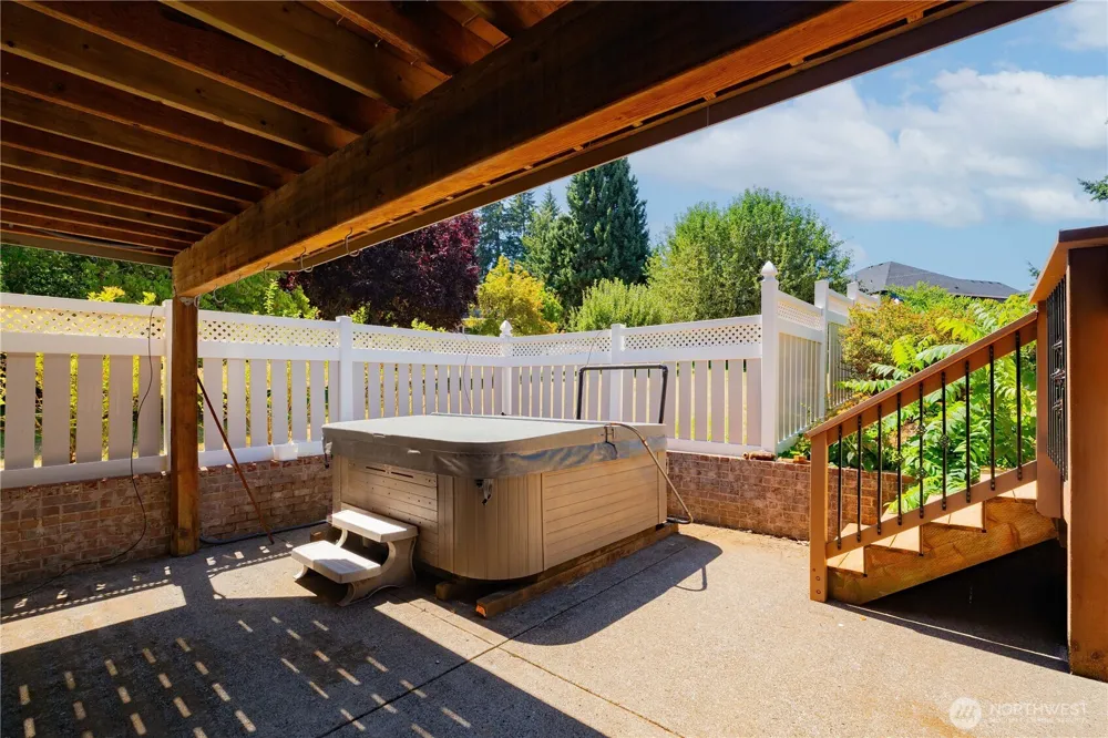 10800 NW 13th Place Salmon Creek, WA 98685