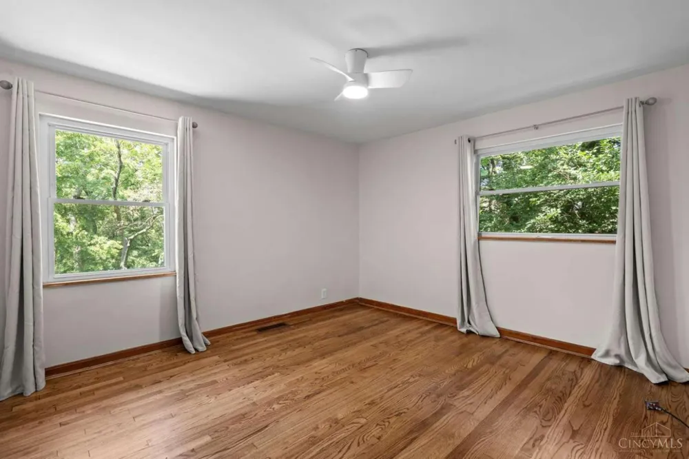 2562 Montana Avenue Cincinnati, OH 45211
