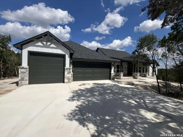 224 FREEDOM ST Fischer, TX 78623