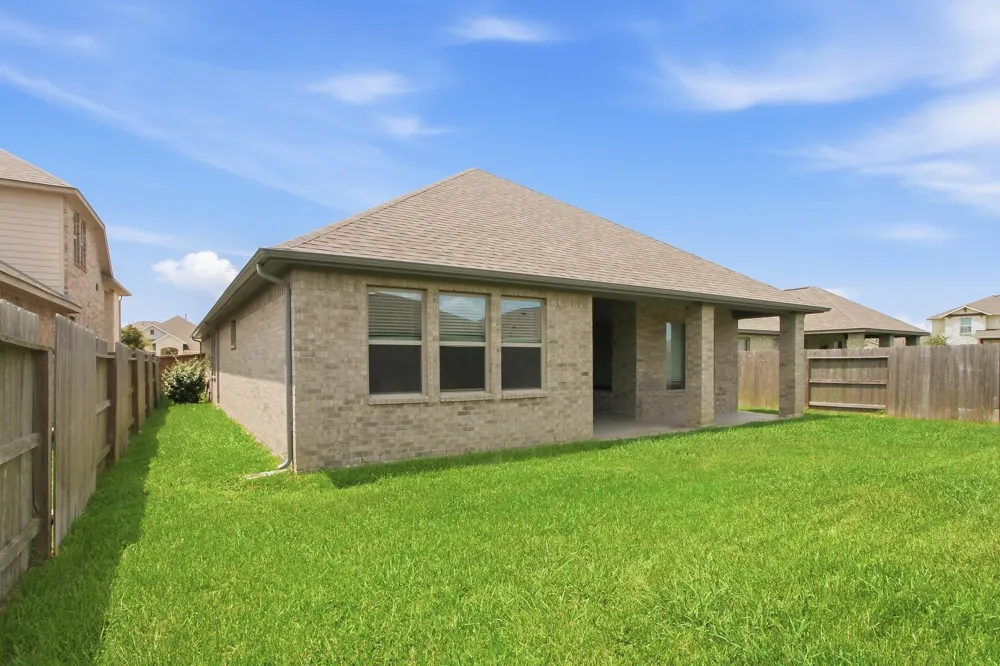 2706 Ocean Key Drive Texas City, TX 77568