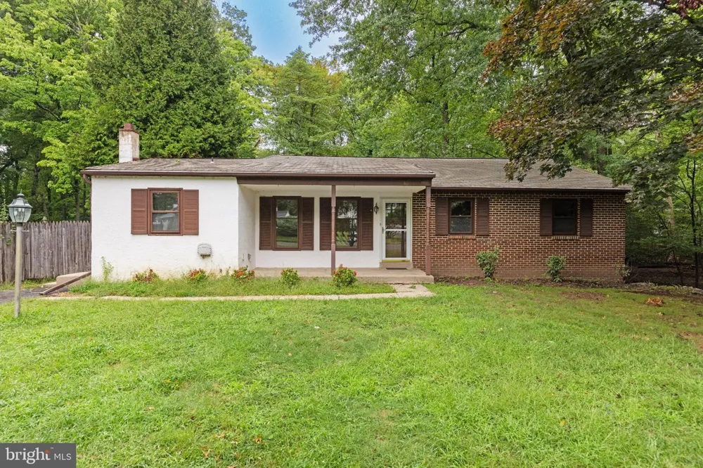 80 HIDDEN WOODS LANE Warminster, PA 18974