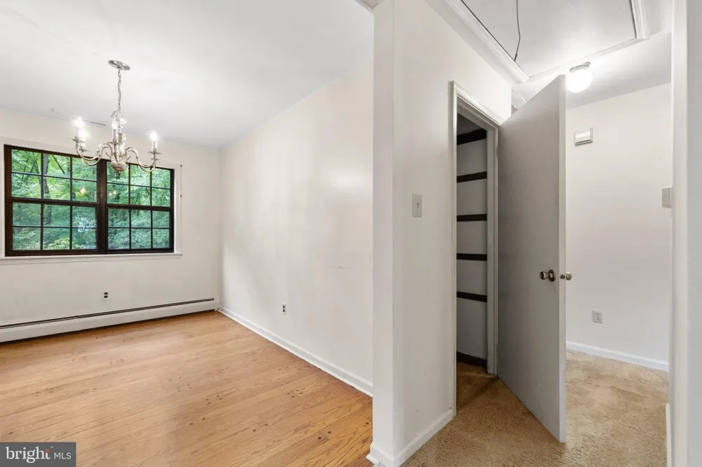 80 HIDDEN WOODS LANE Warminster, PA 18974