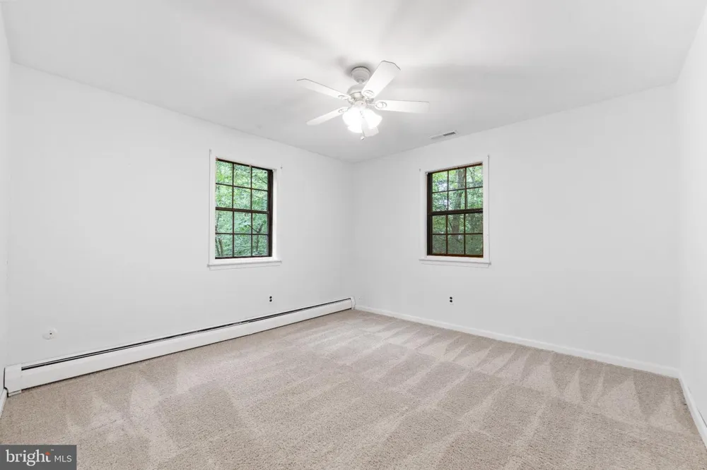 80 HIDDEN WOODS LANE Warminster, PA 18974