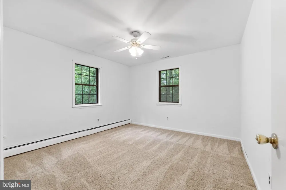 80 HIDDEN WOODS LANE Warminster, PA 18974
