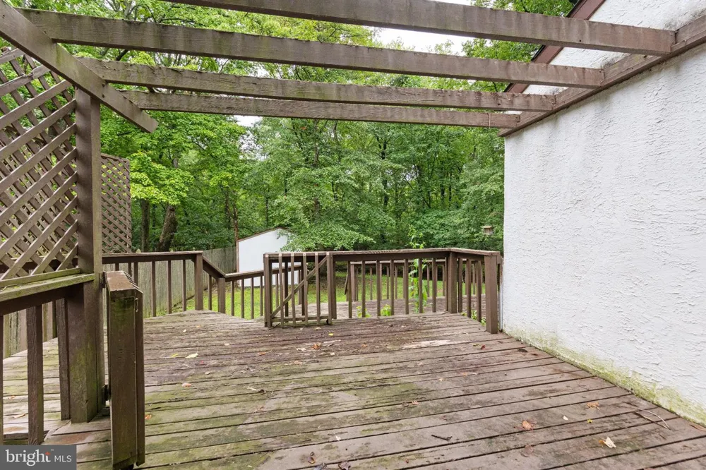 80 HIDDEN WOODS LANE Warminster, PA 18974