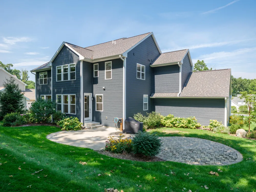 8569 Brighten Trail Mattawan, MI 49071
