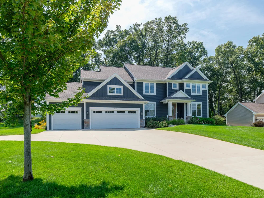 8569 Brighten Trail Mattawan, MI 49071