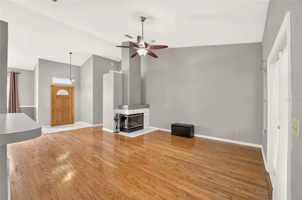 4140 NW 35TH STREET Gainesville, FL 32605