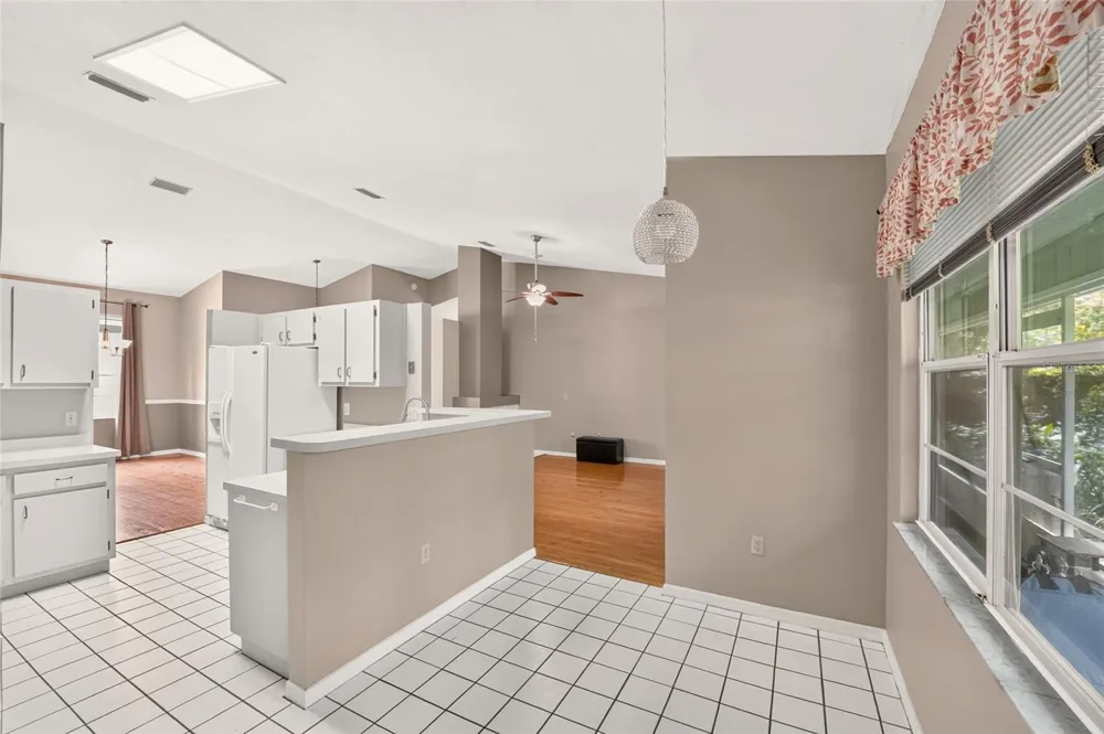 4140 NW 35TH STREET Gainesville, FL 32605