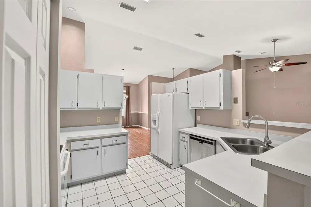 4140 NW 35TH STREET Gainesville, FL 32605