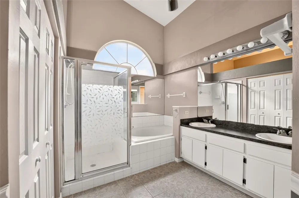 4140 NW 35TH STREET Gainesville, FL 32605