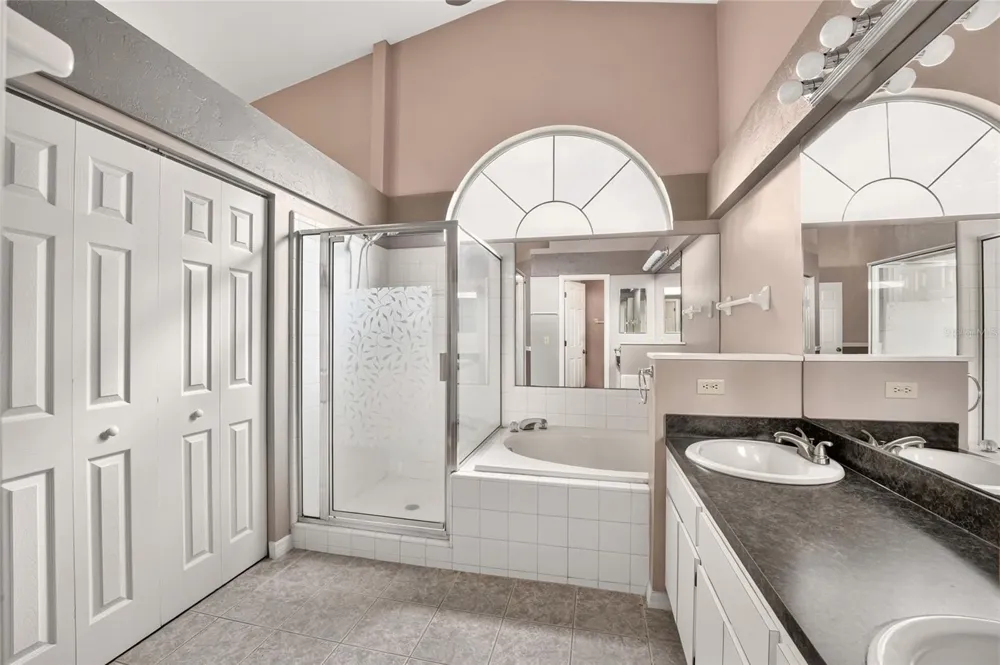 4140 NW 35TH STREET Gainesville, FL 32605