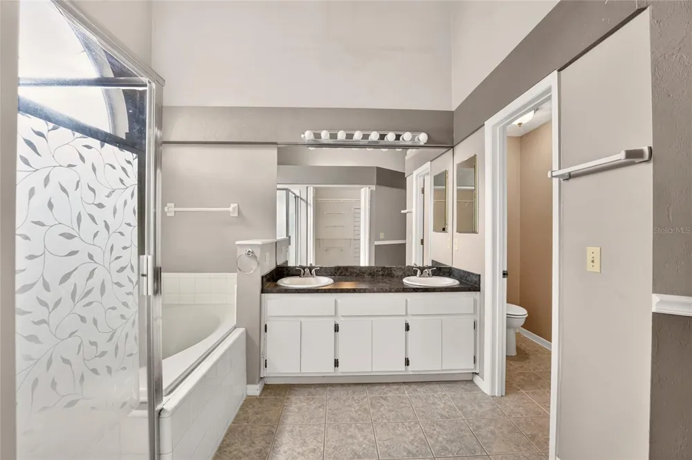 4140 NW 35TH STREET Gainesville, FL 32605