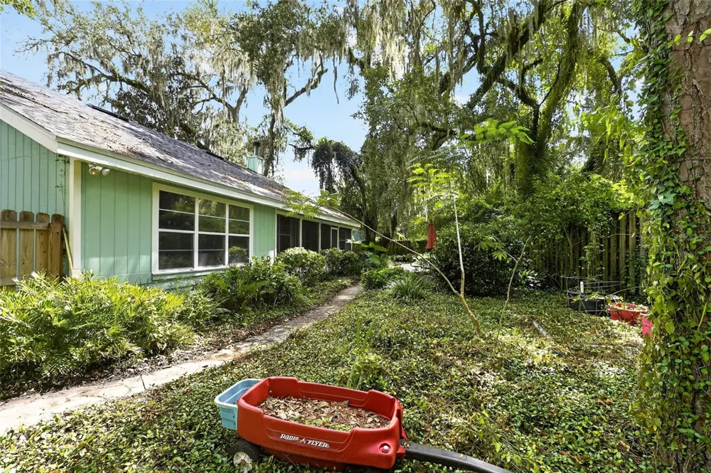 4140 NW 35TH STREET Gainesville, FL 32605