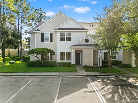 431 SOUTHERN PECAN CIRCLE #101