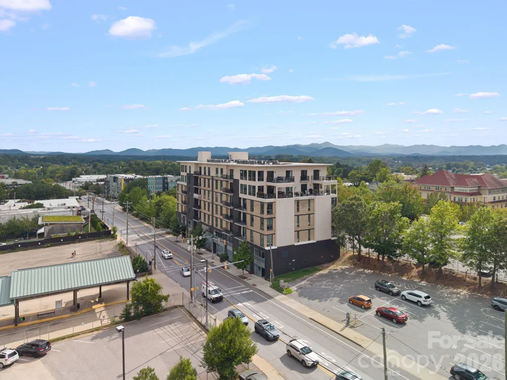 45 Asheland Avenue #405 Asheville, NC 28801