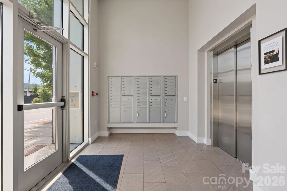 45 Asheland Avenue #405 Asheville, NC 28801