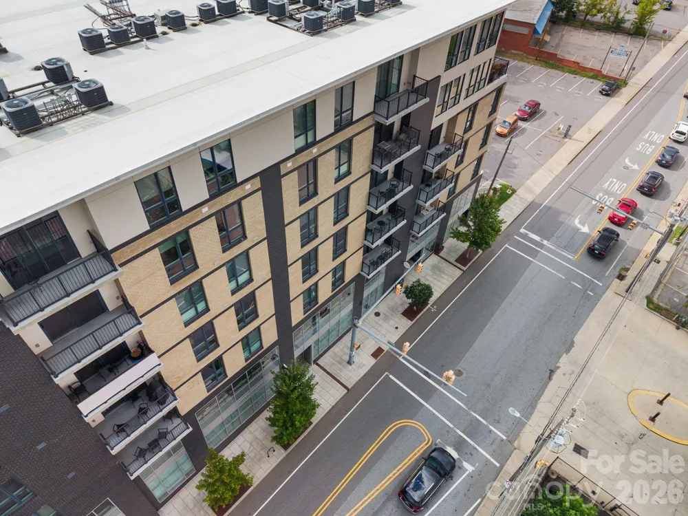 45 Asheland Avenue #405 Asheville, NC 28801