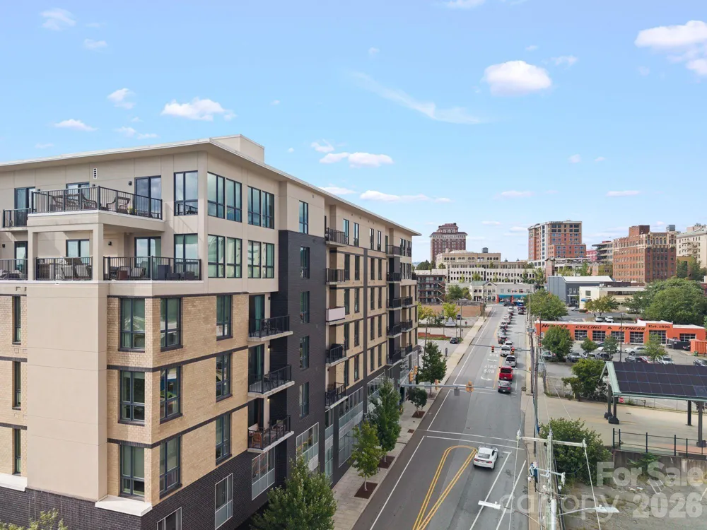 45 Asheland Avenue #405 Asheville, NC 28801