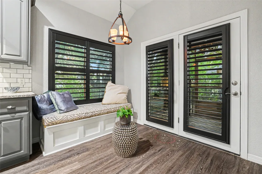 111 Brazos Drive Georgetown, TX 78628