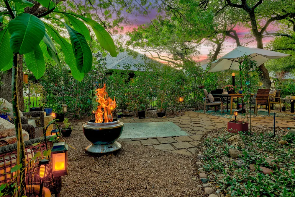 111 Brazos Drive Georgetown, TX 78628