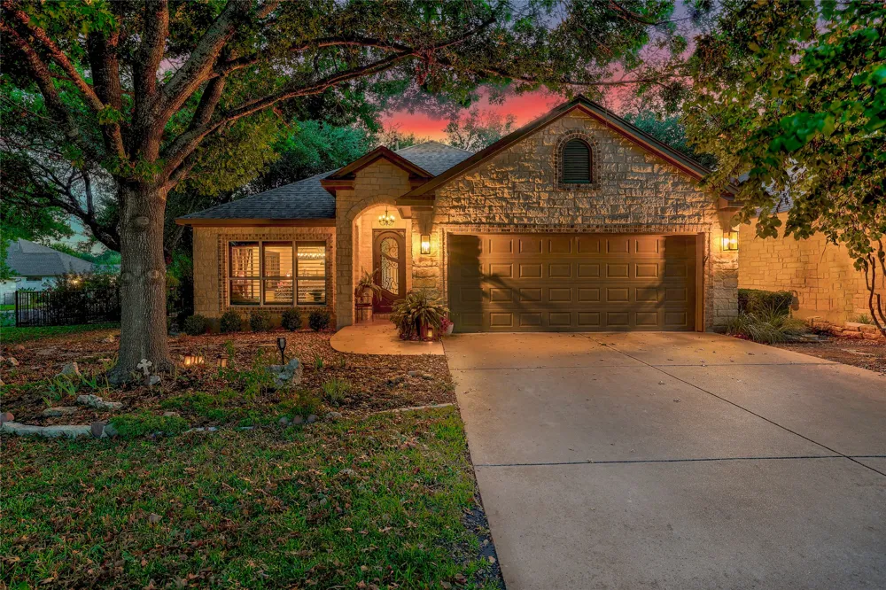 111 Brazos Drive Georgetown, TX 78628