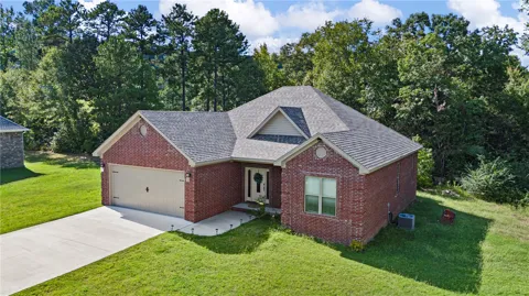 113 Rachel Circle