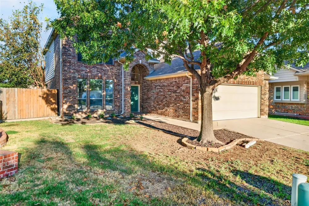10834 Axton Court Fort Worth, TX 76052