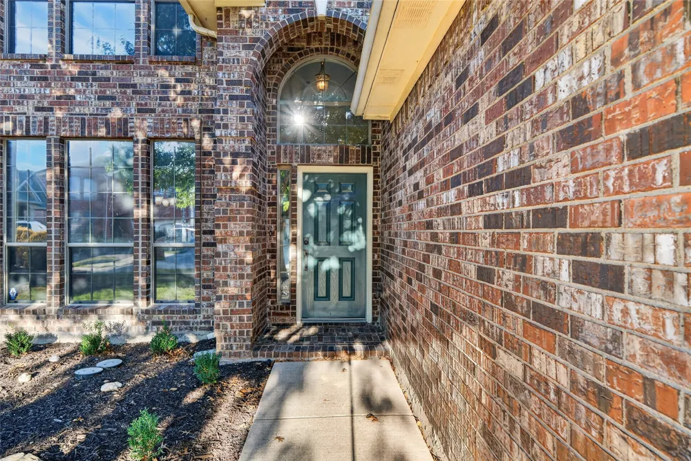 10834 Axton Court Fort Worth, TX 76052