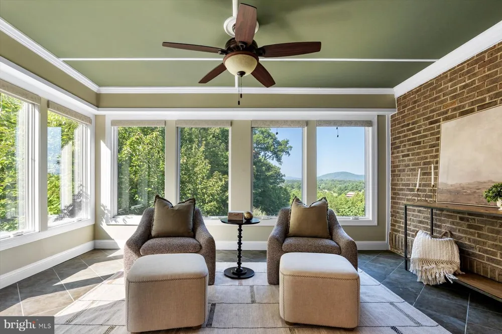 9565 BRIAR LANE Delaplane, VA 20144