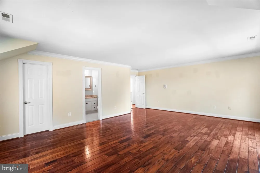9565 BRIAR LANE Delaplane, VA 20144