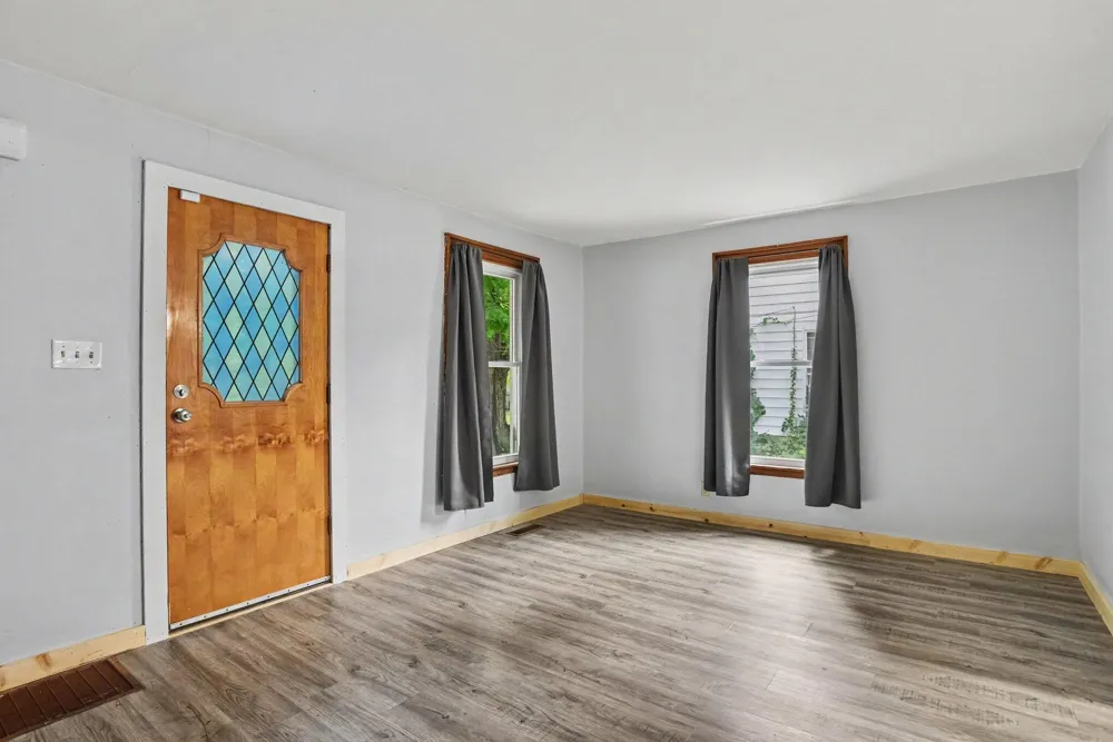 809 Hall Street Albion, MI 49224