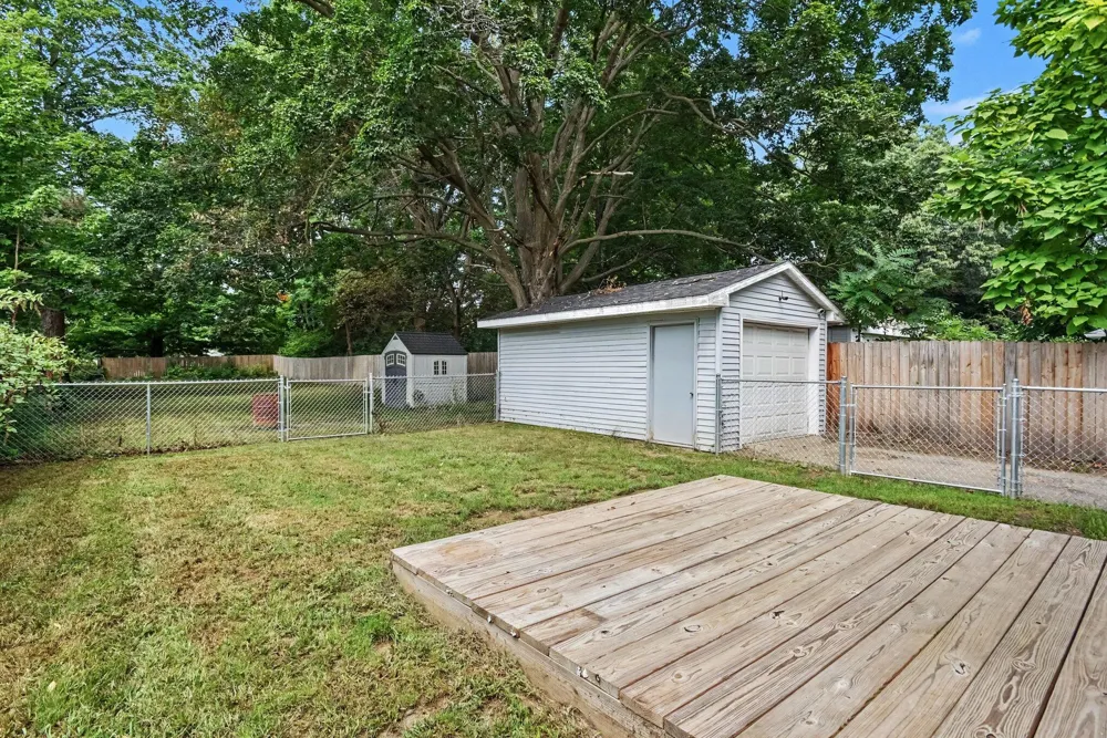 809 Hall Street Albion, MI 49224