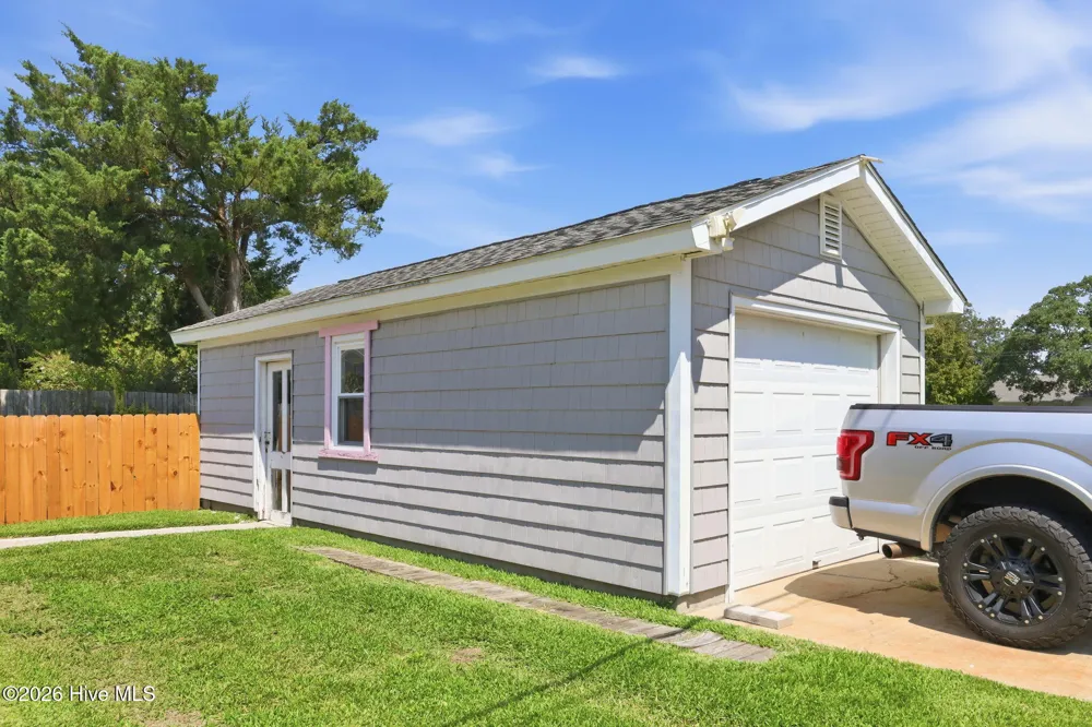 602 W Broad Street Swansboro, NC 28584