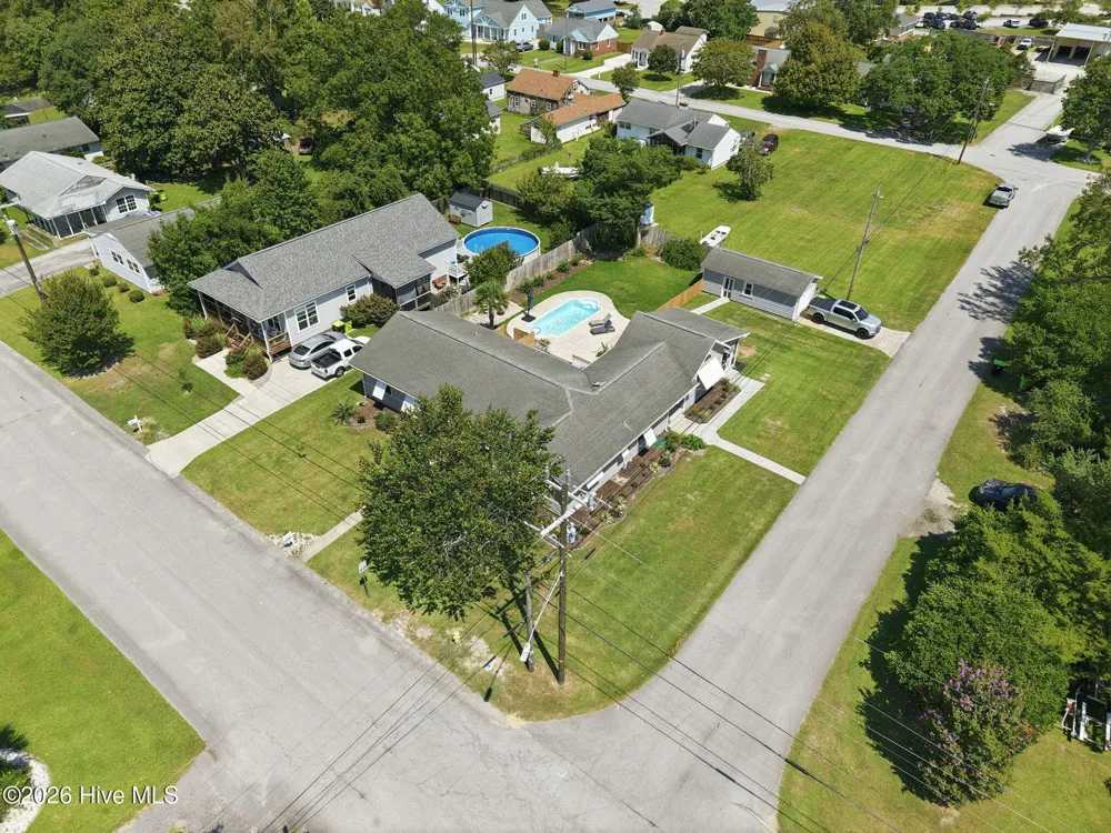 602 W Broad Street Swansboro, NC 28584