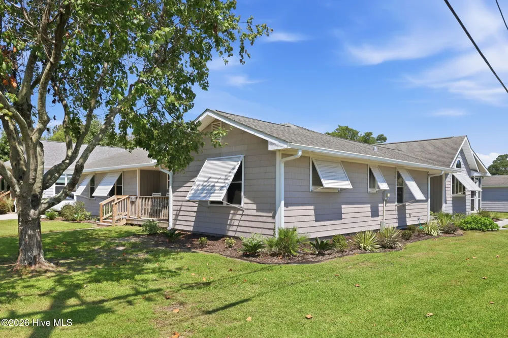 602 W Broad Street Swansboro, NC 28584