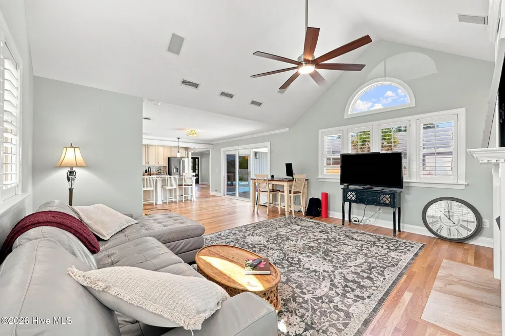 602 W Broad Street Swansboro, NC 28584