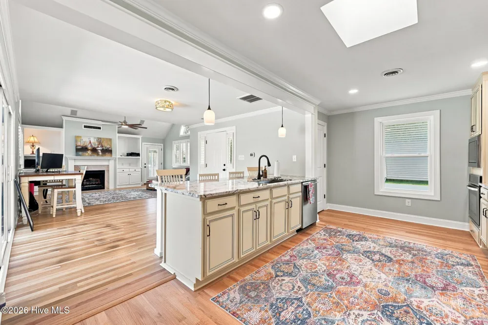 602 W Broad Street Swansboro, NC 28584