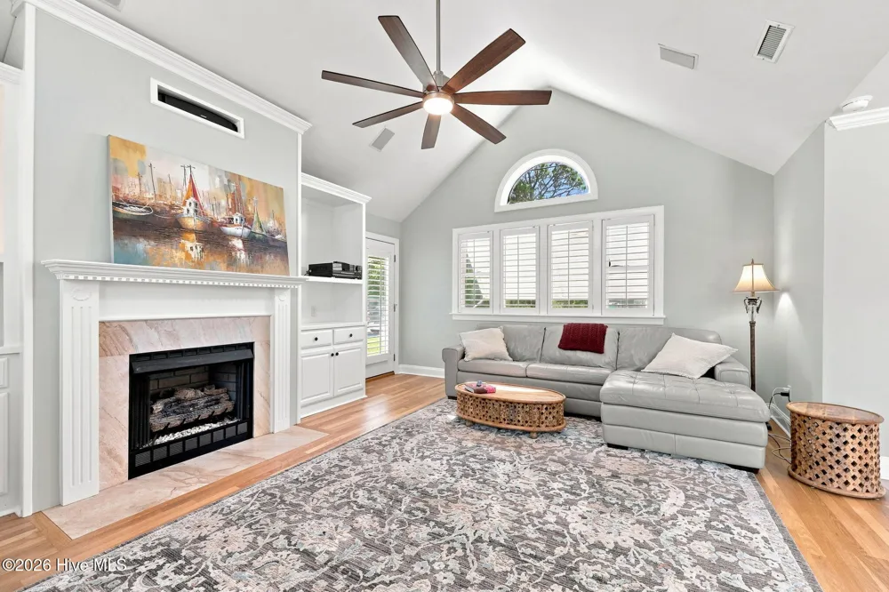 602 W Broad Street Swansboro, NC 28584