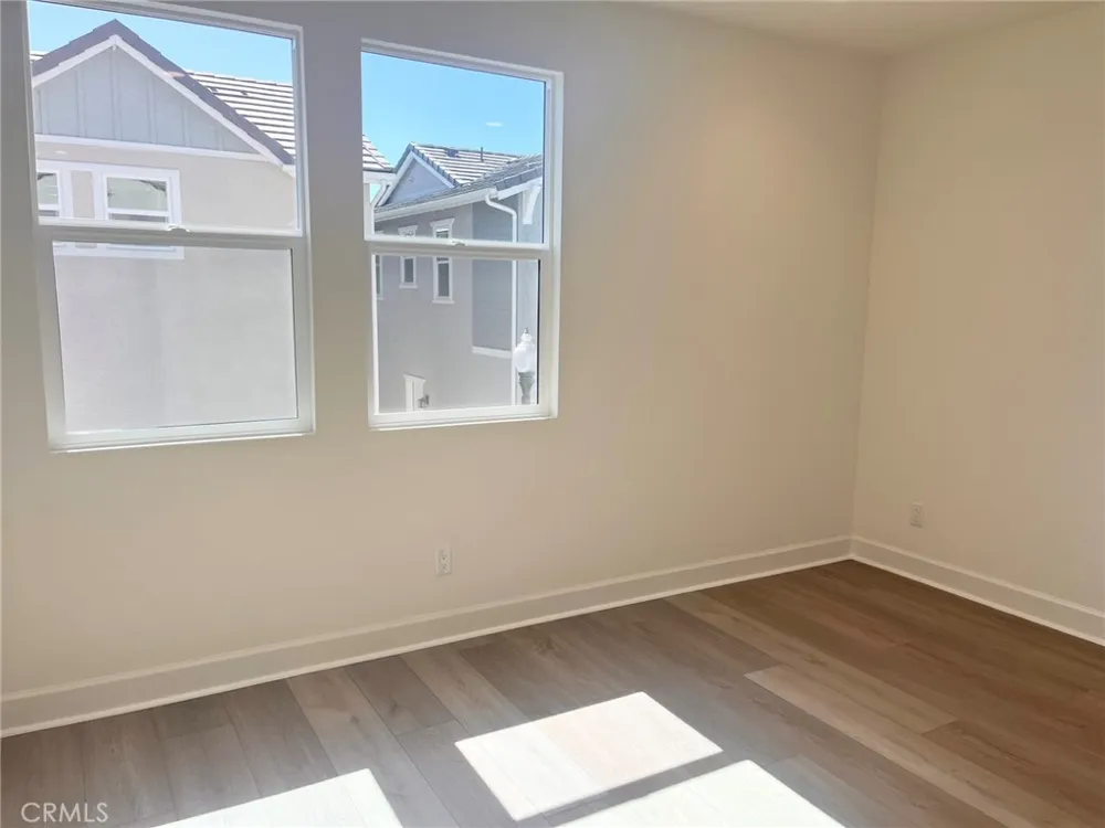 541 Tracy Place Ventura, CA 93004