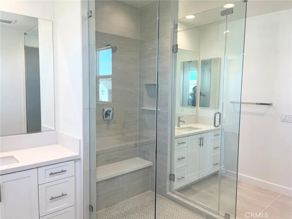 541 Tracy Place Ventura, CA 93004