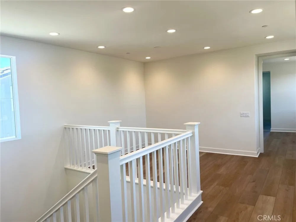 541 Tracy Place Ventura, CA 93004