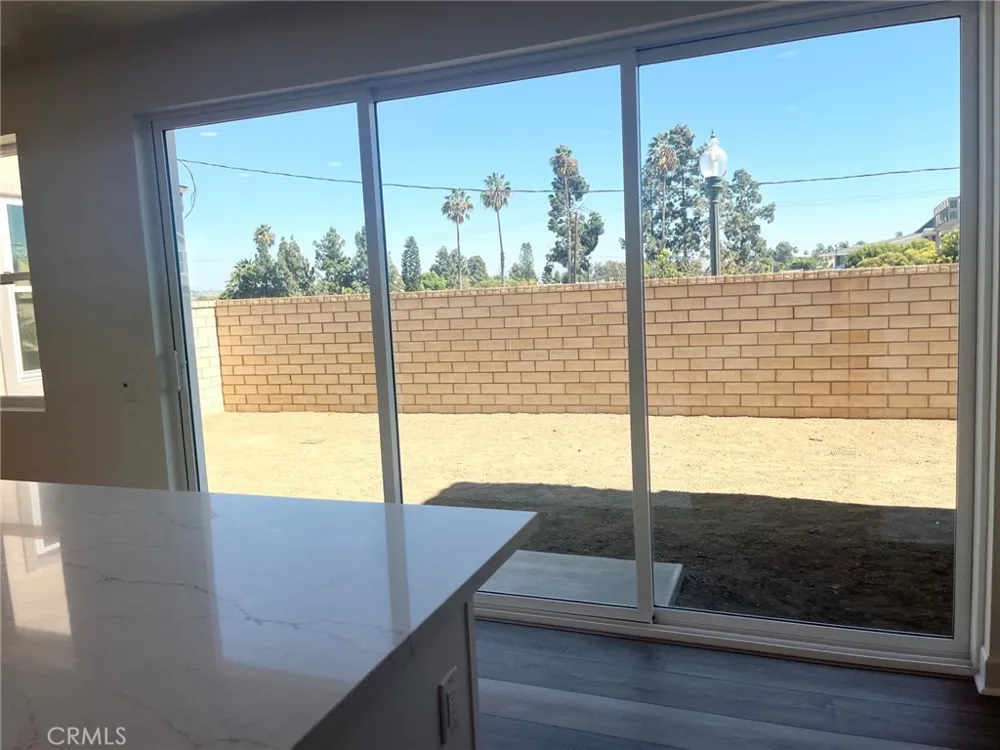 541 Tracy Place Ventura, CA 93004