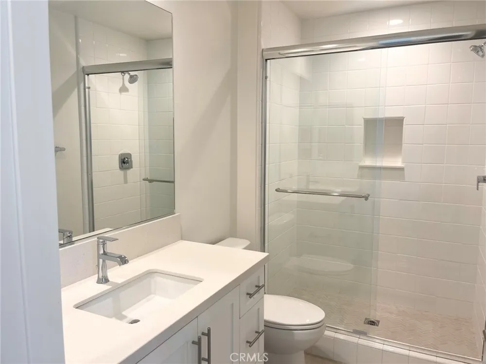 541 Tracy Place Ventura, CA 93004